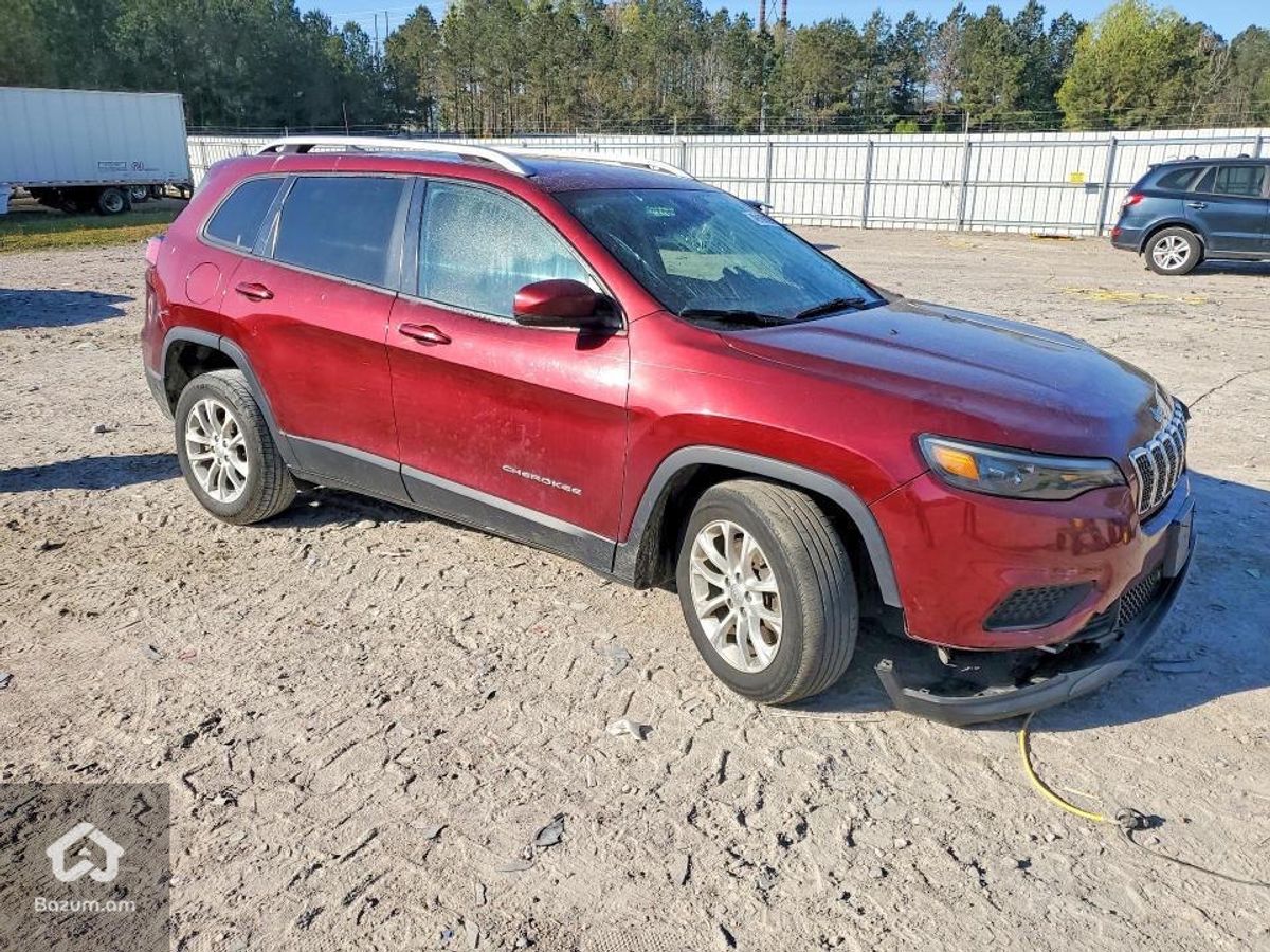JEEP CHEROKEE Ճանապարհից - image 1