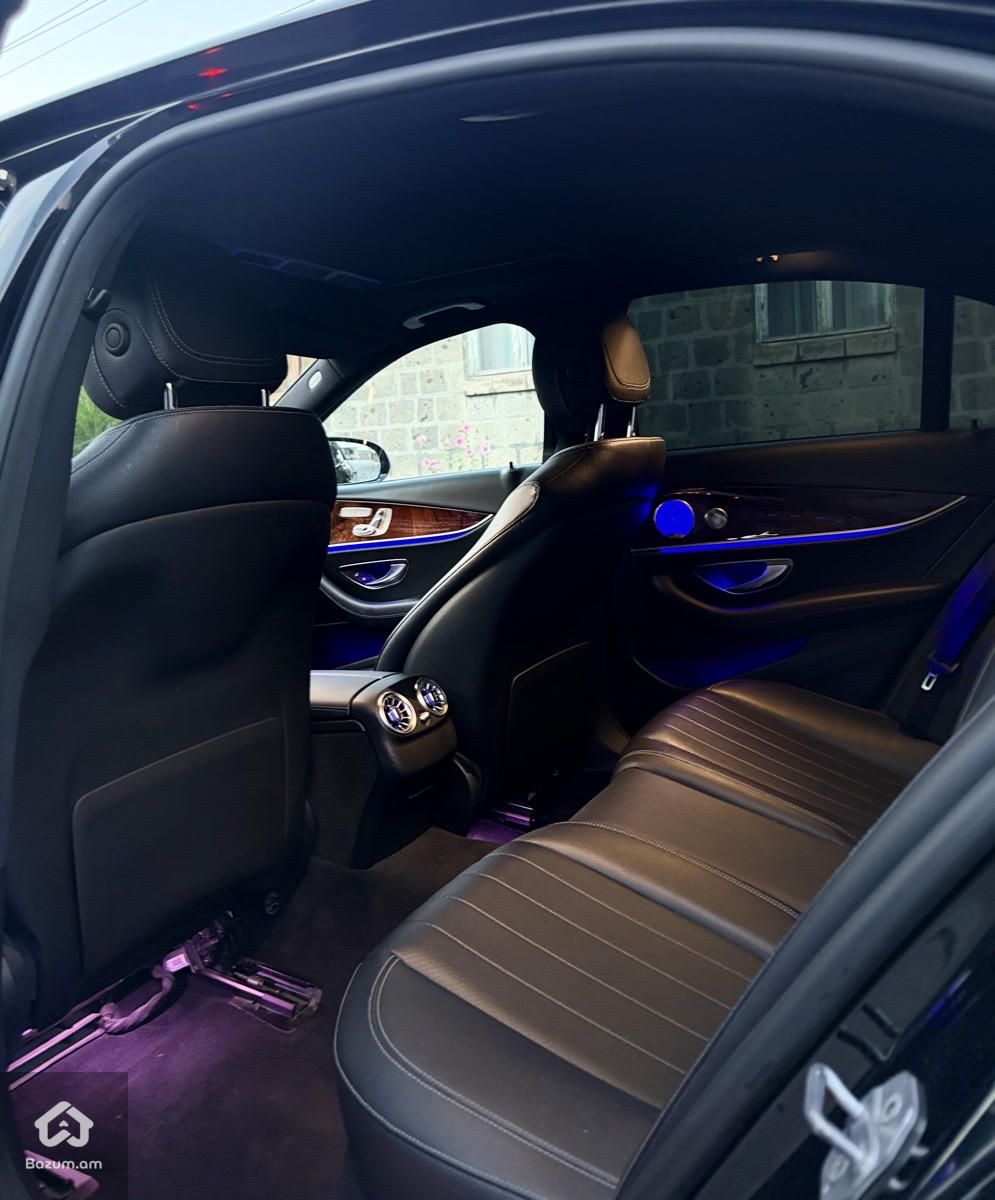 Mercedes-Benz E 350 - image 11