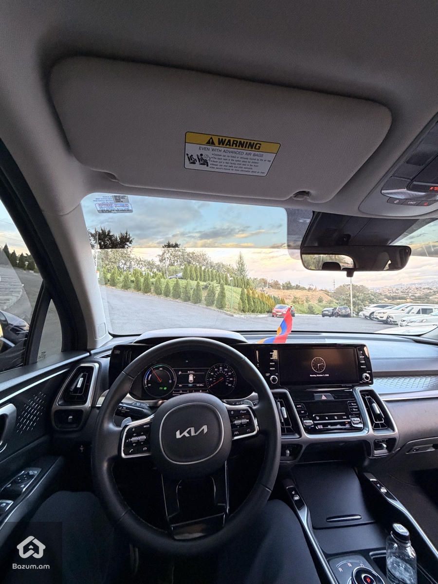 Kia Sorento Hybrid 2021 - image 13