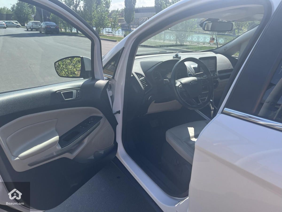 Ford EcoSport 2018 - image 10