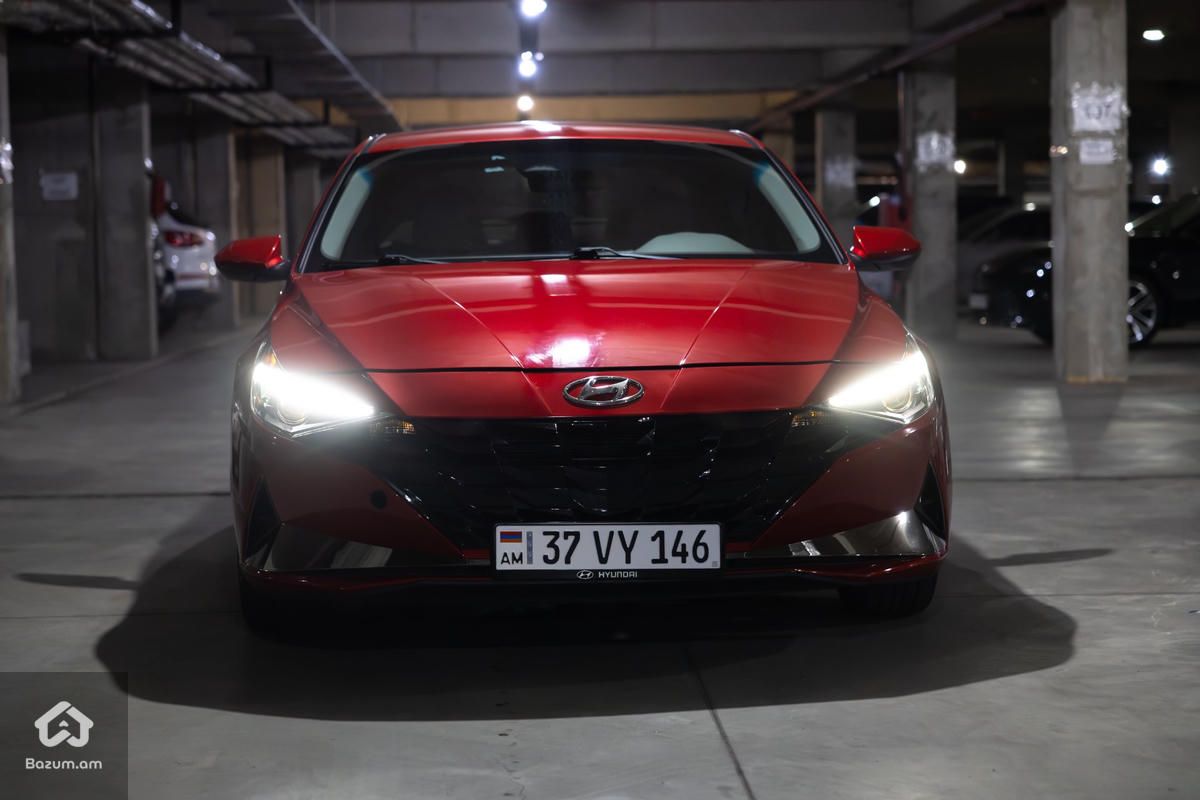 Hyundai Elantra Sel 2020/21 - image 13