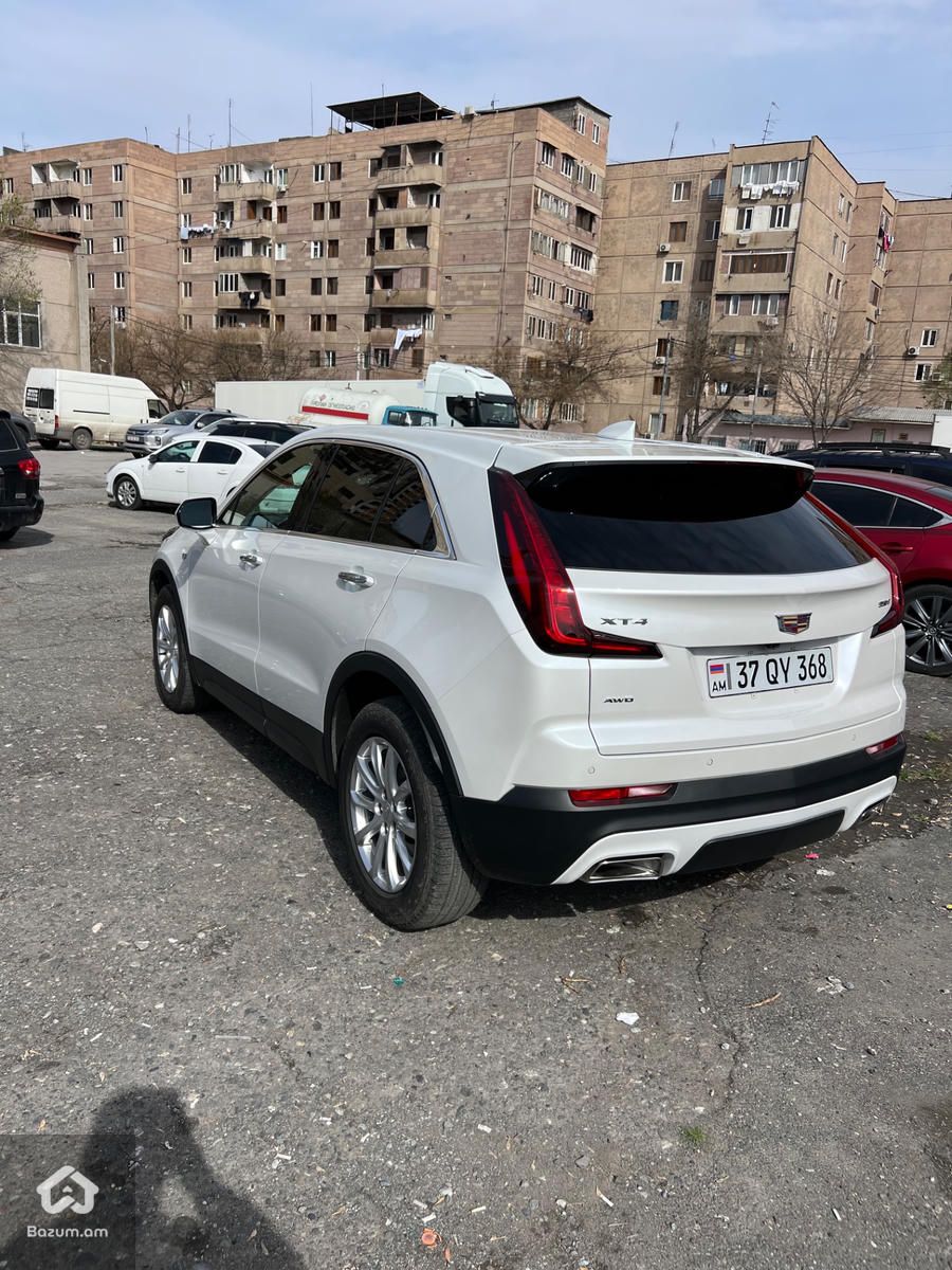 CADILLAC xt4  - image 26