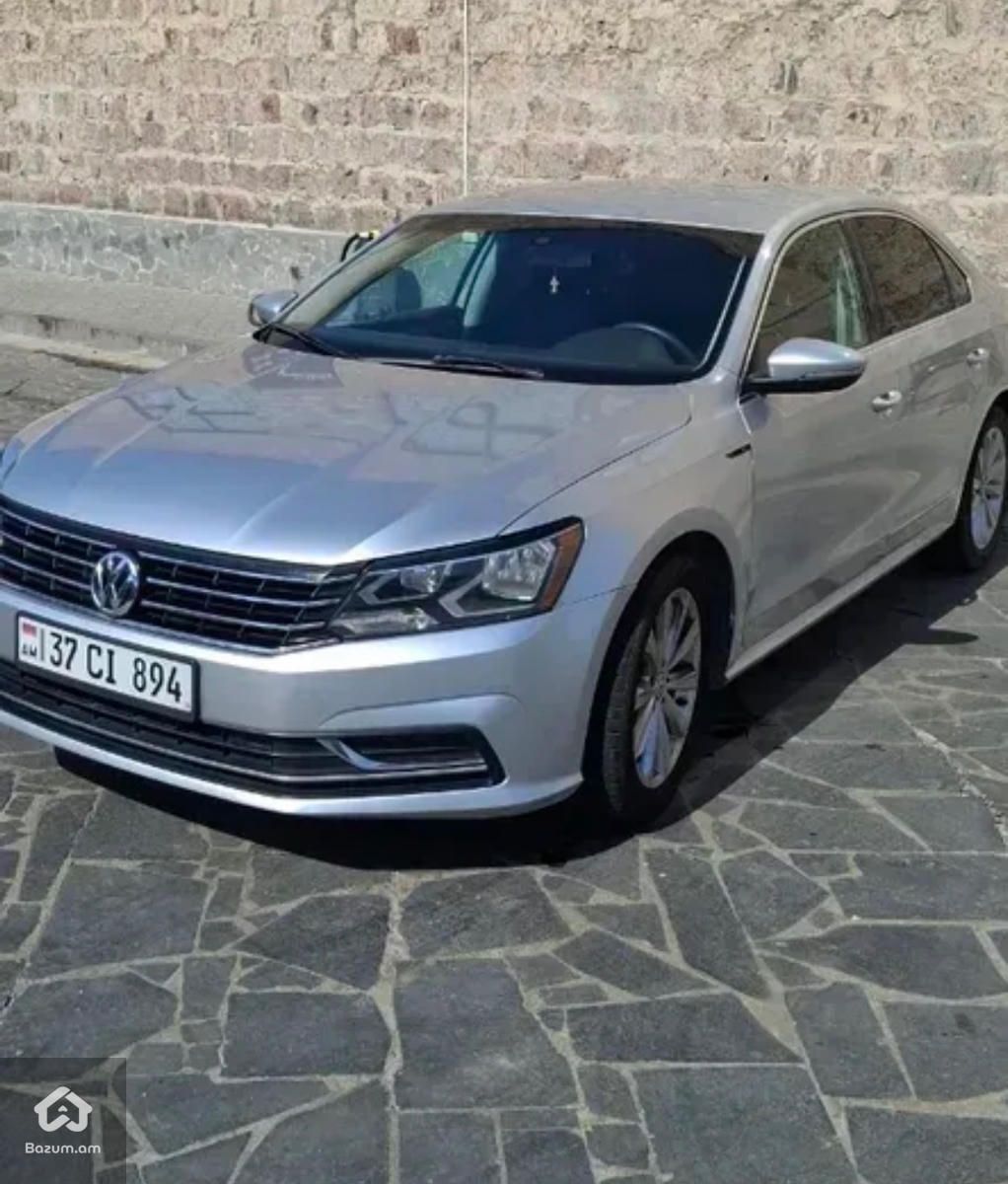 Volkswagen Passat 2017 - image 11
