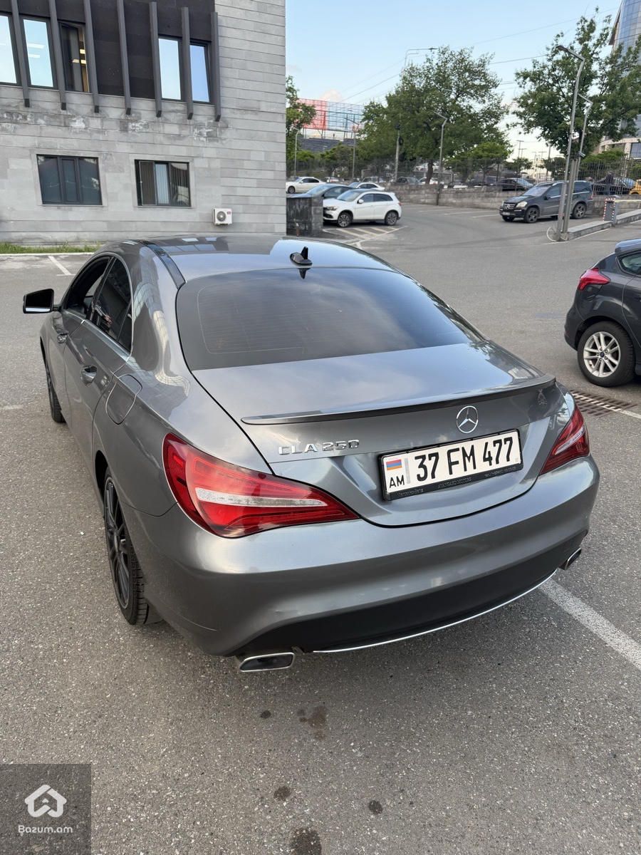 Mercedes-Benz CLA 2.0 Turbo - image 2