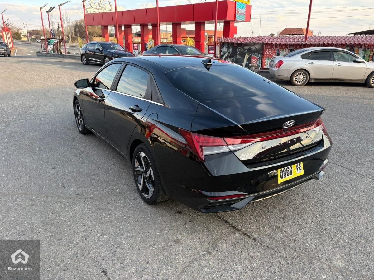 2022-2023 HYUNDAI ELANTRA LIMITED - image 7