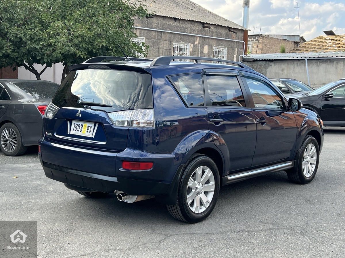 Mitsubishi Outlander 2011 - image 6
