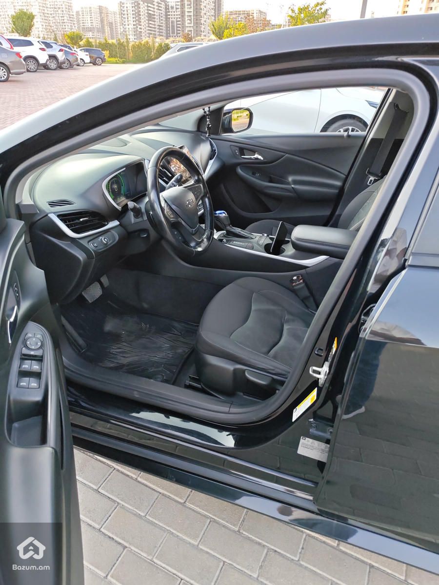 Chevrolet Volt 2  - image 8