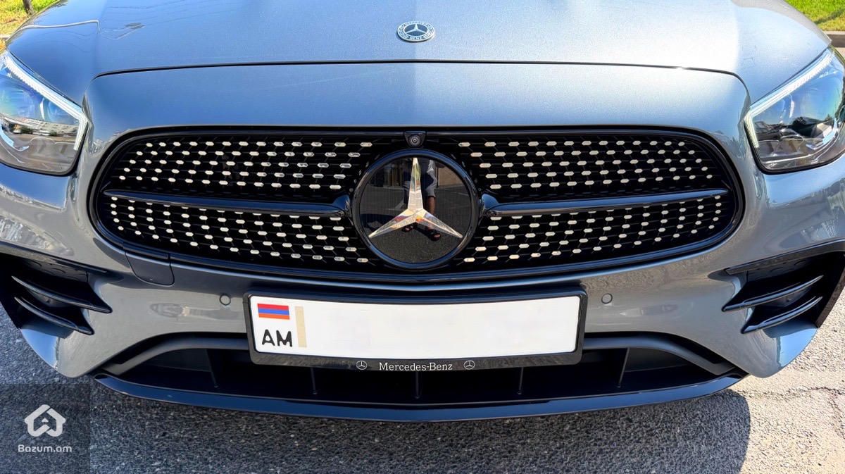 Mercedes Benz E350 AMG Line W213 - image 16