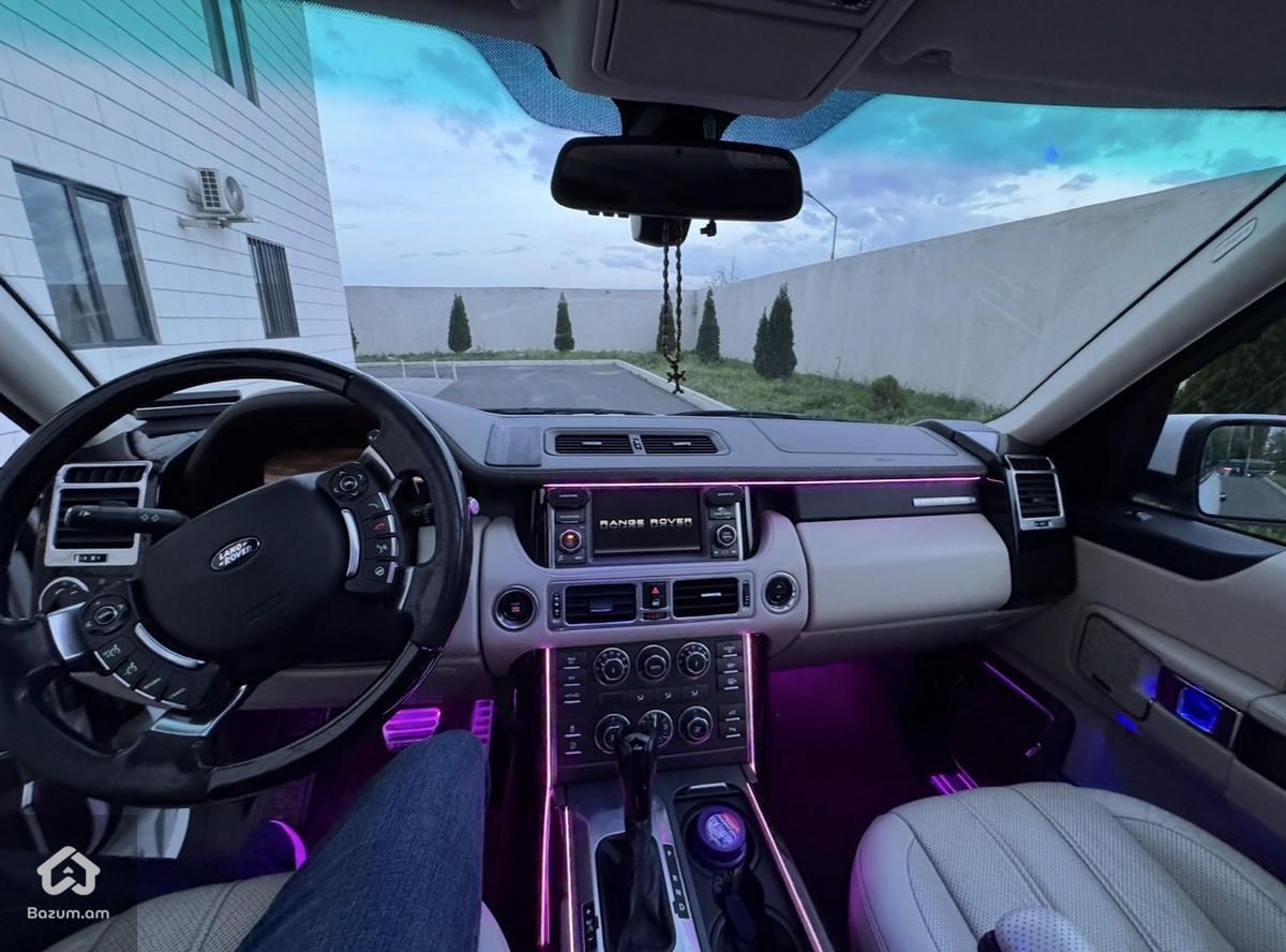 Land Rover Range Rover - image 17