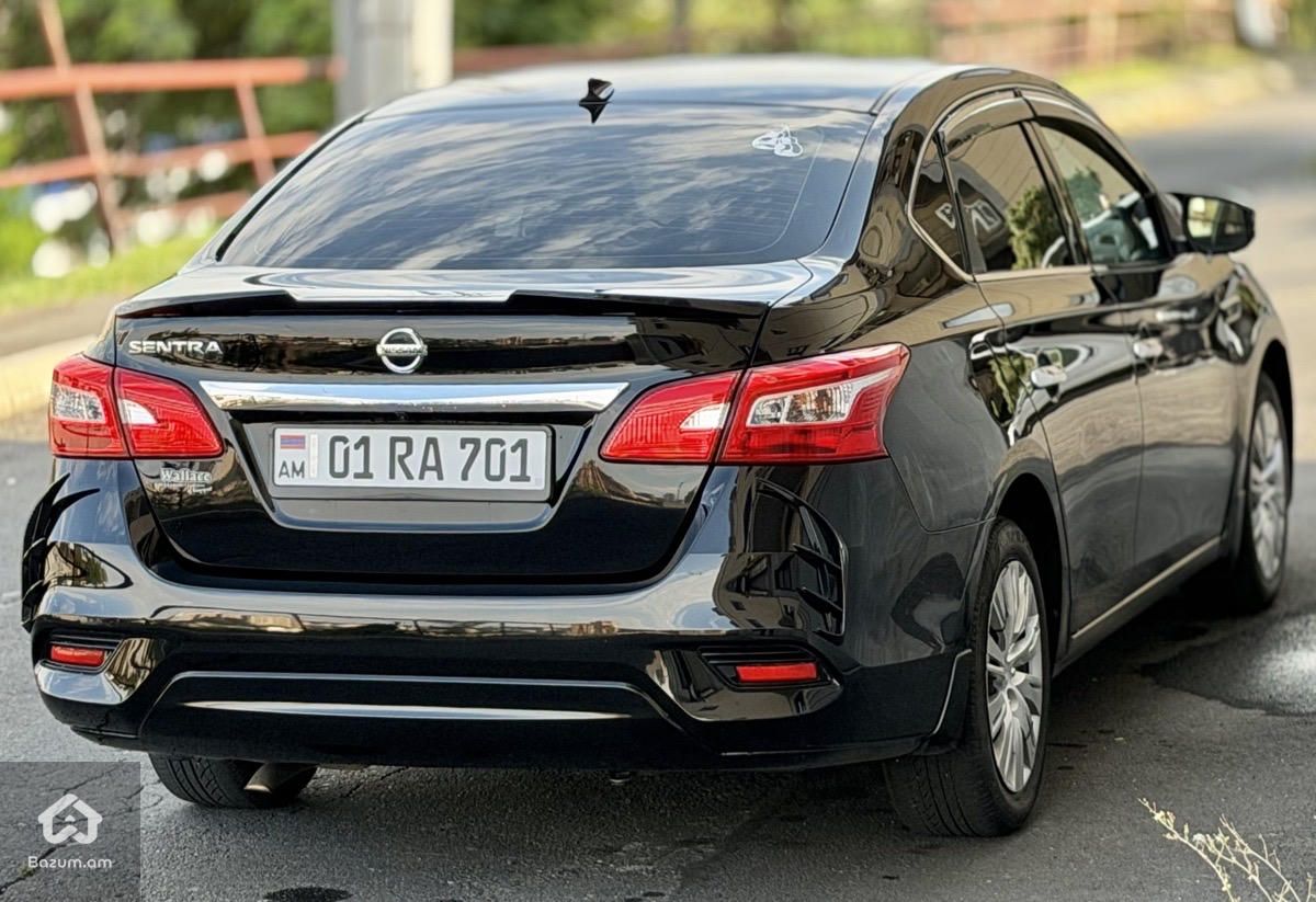 Nissan Sentra 2019 - image 4