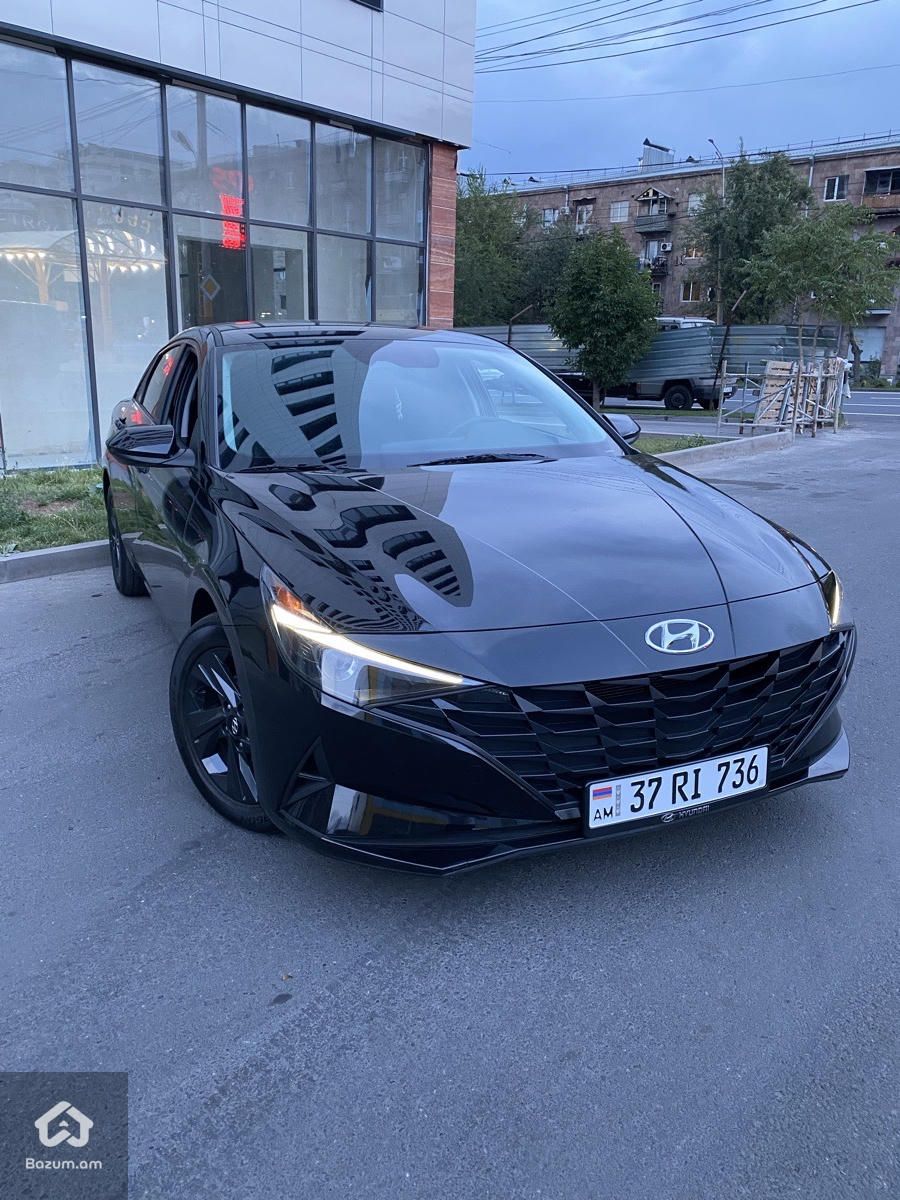 Hyundai Elantra 2023 - image 1