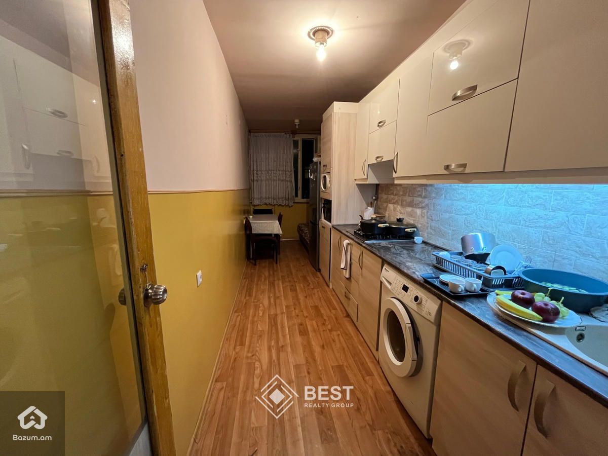  Էրեբունիում Արցախի պողոտայում,  վաճառվում է 4 սենյականոց բնակարան  - image 3