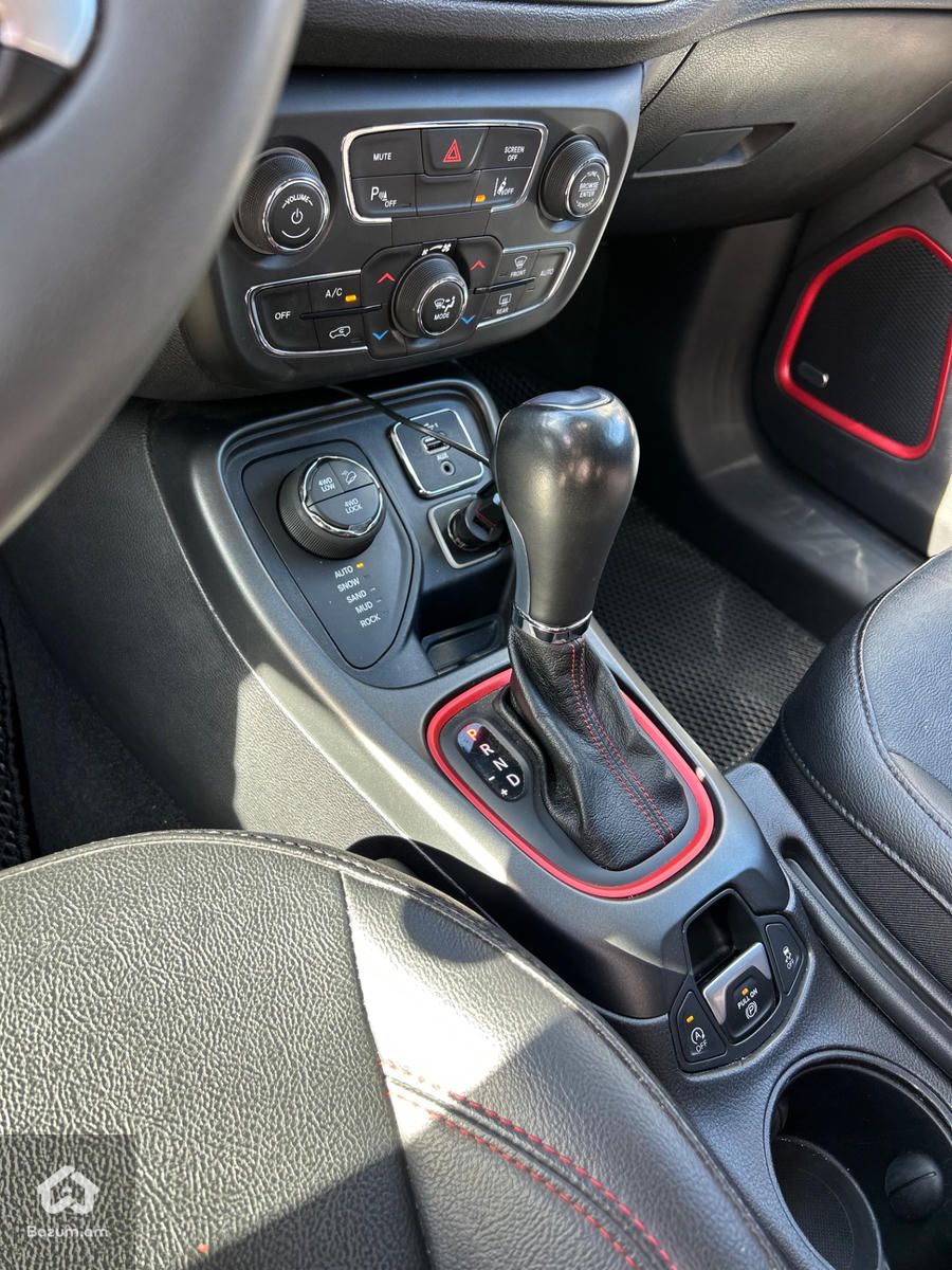 Jeep Compass 2020 - image 8
