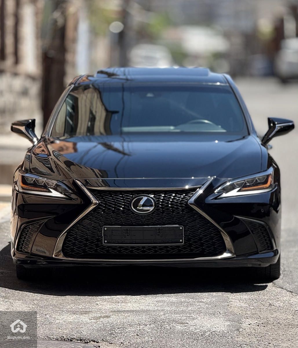 Lexus Es F Sport - image 1
