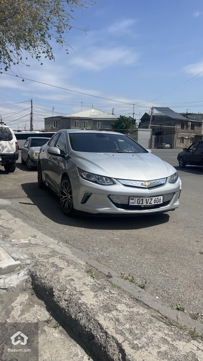 Chevrolet Volt 2017 - image 4