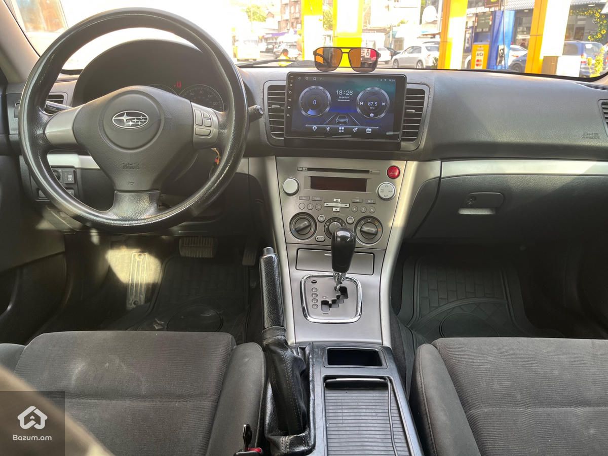 Subaru Legacy - image 3