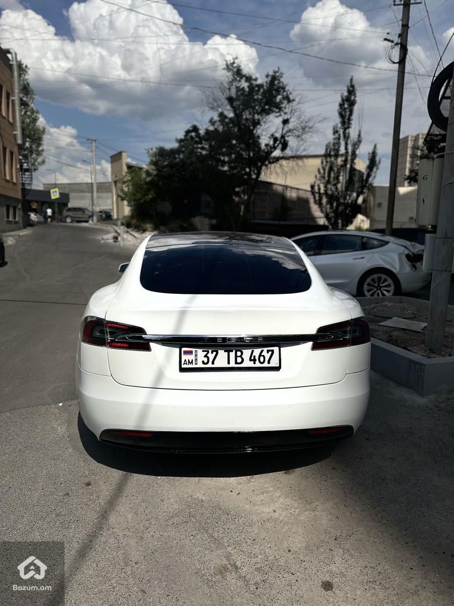 Tesla model s 75 D - image 4