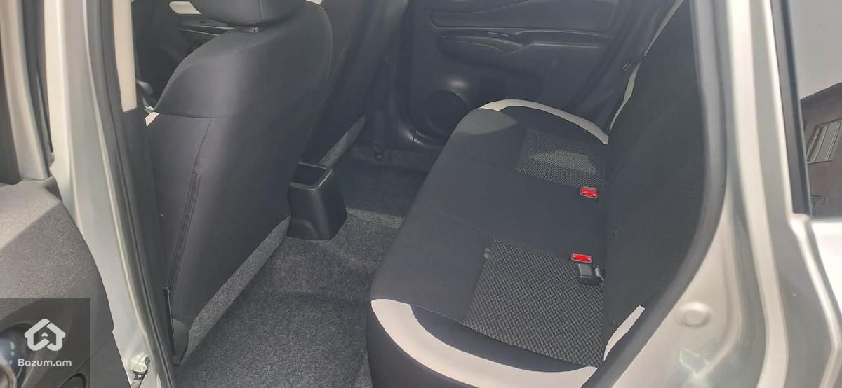 Nissan not e-pover  - image 10