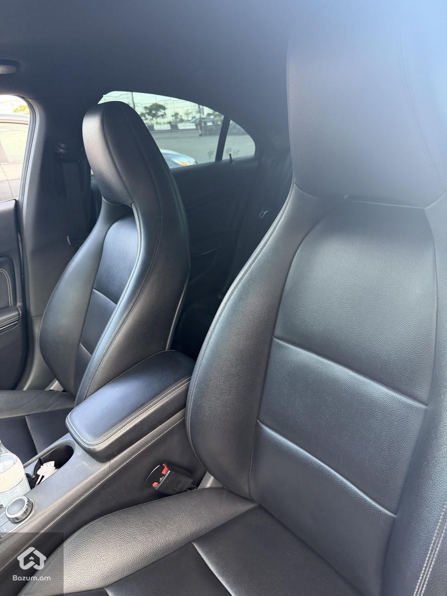 Mercedes-Benz CLA 2.0 Turbo - image 4