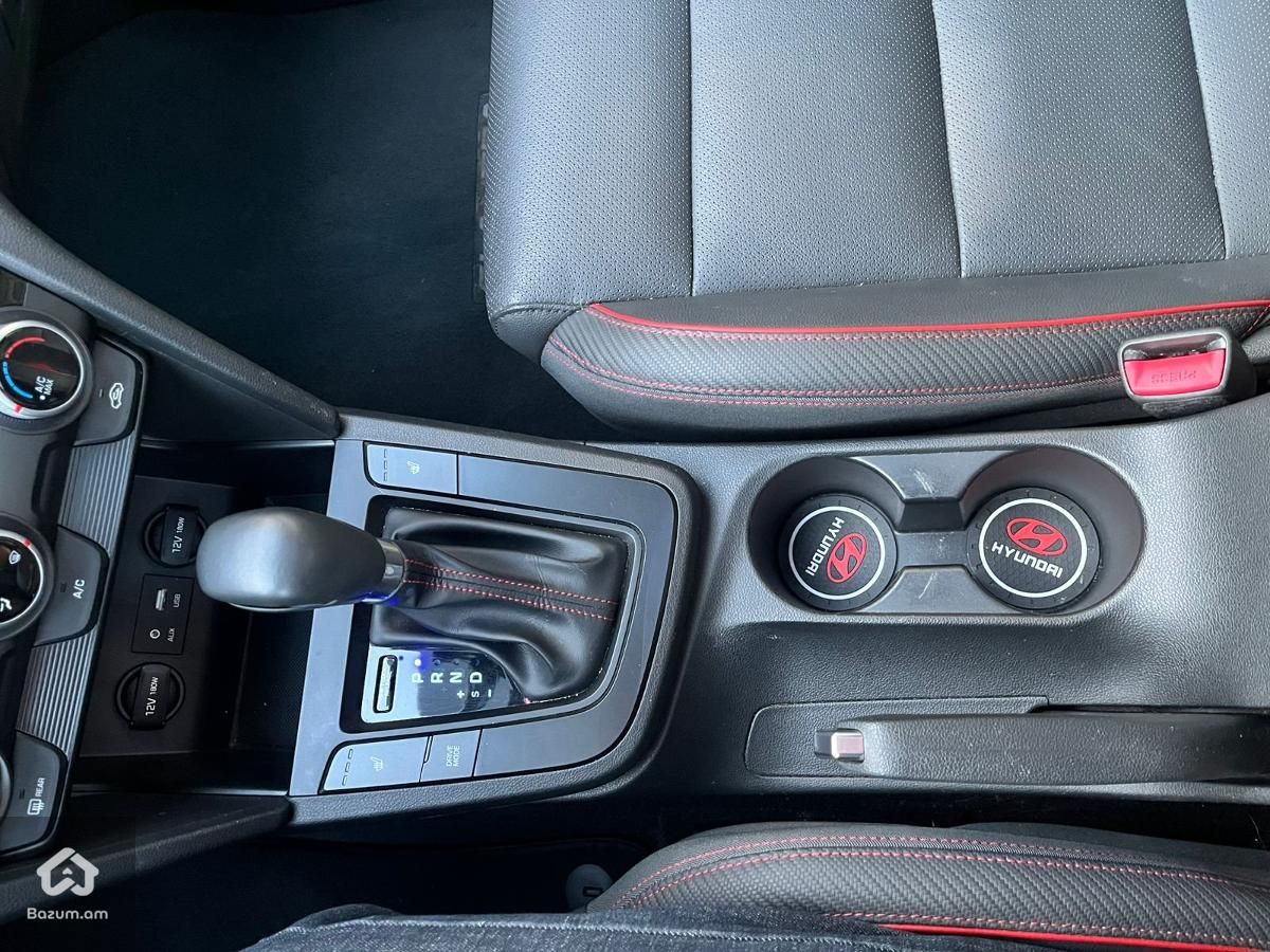 Hyundai - image 14