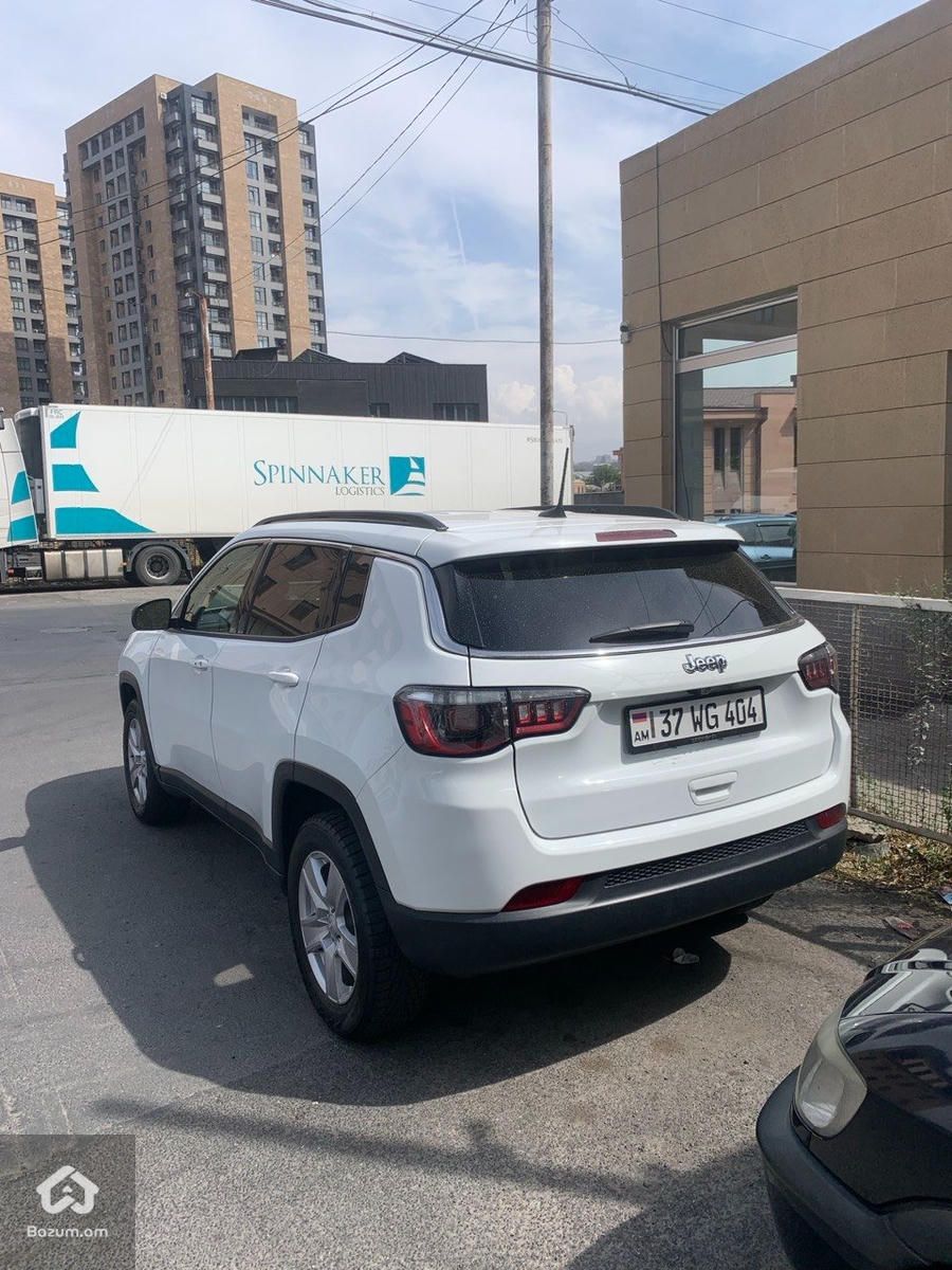 Jeep Compass 2022 - image 2