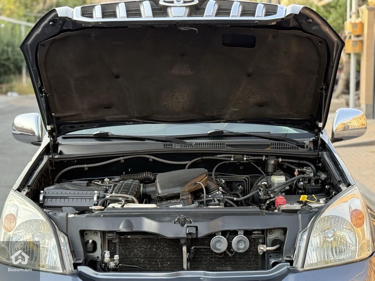 Toyota Land Cruiser Prado 2009 - image 14