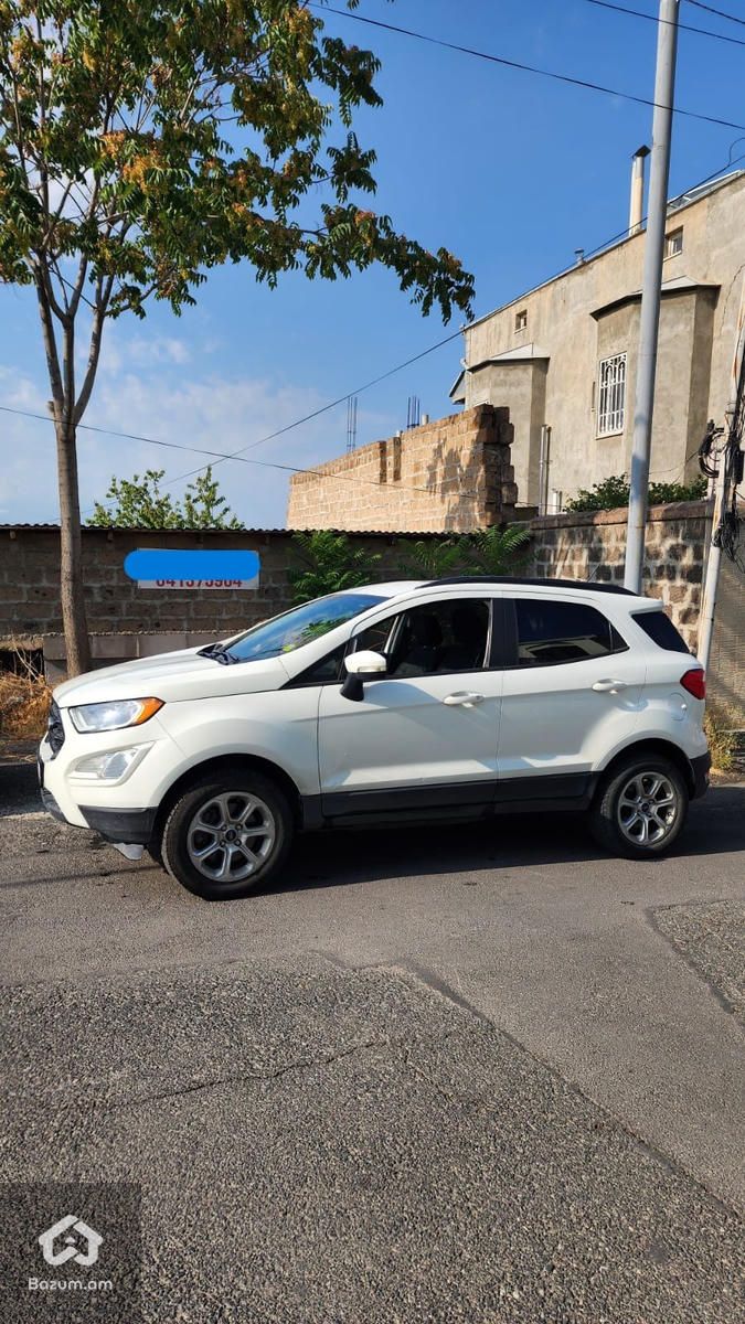 Ford EcoSport 2018 - image 1