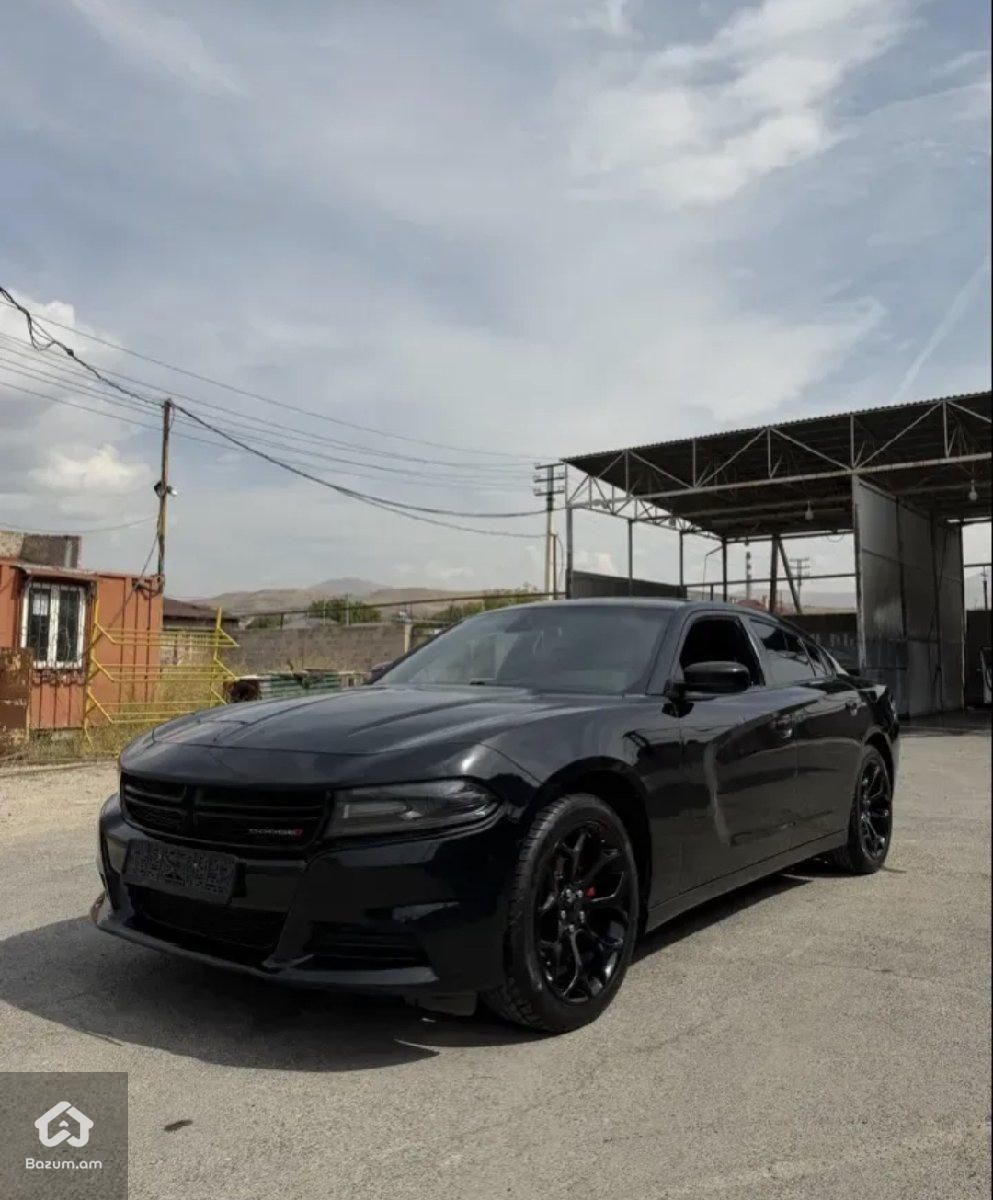 Dodge Charger 2019 - image 13