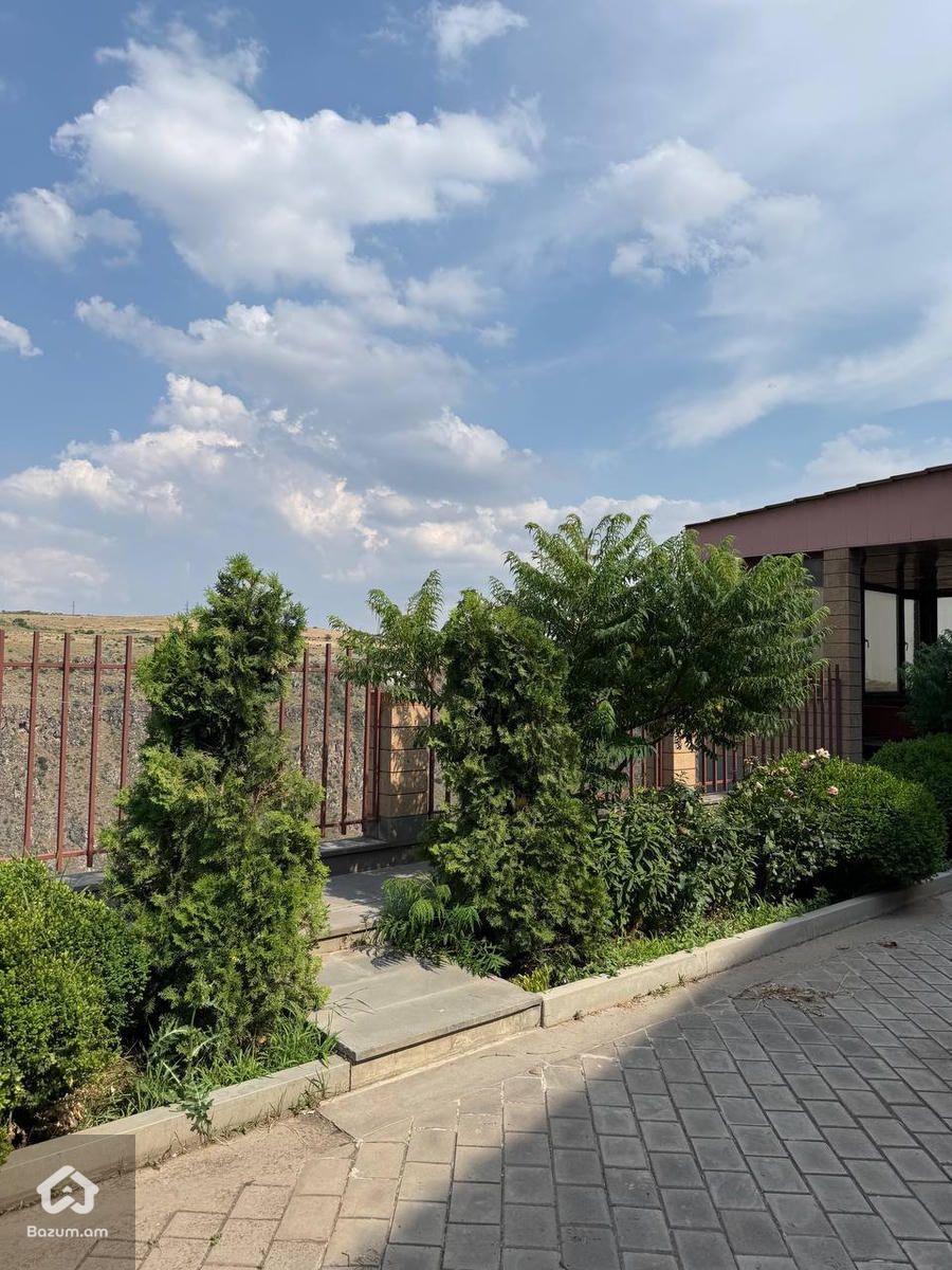 2 հարկանի քարե առանձնատուն՝ Մուղնիում - image 14
