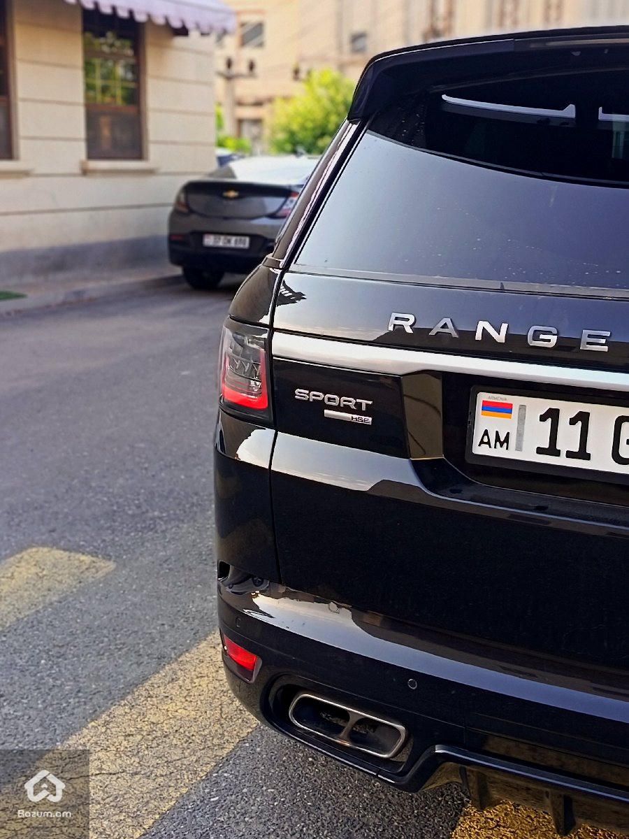 Range Rover Sport - image 6