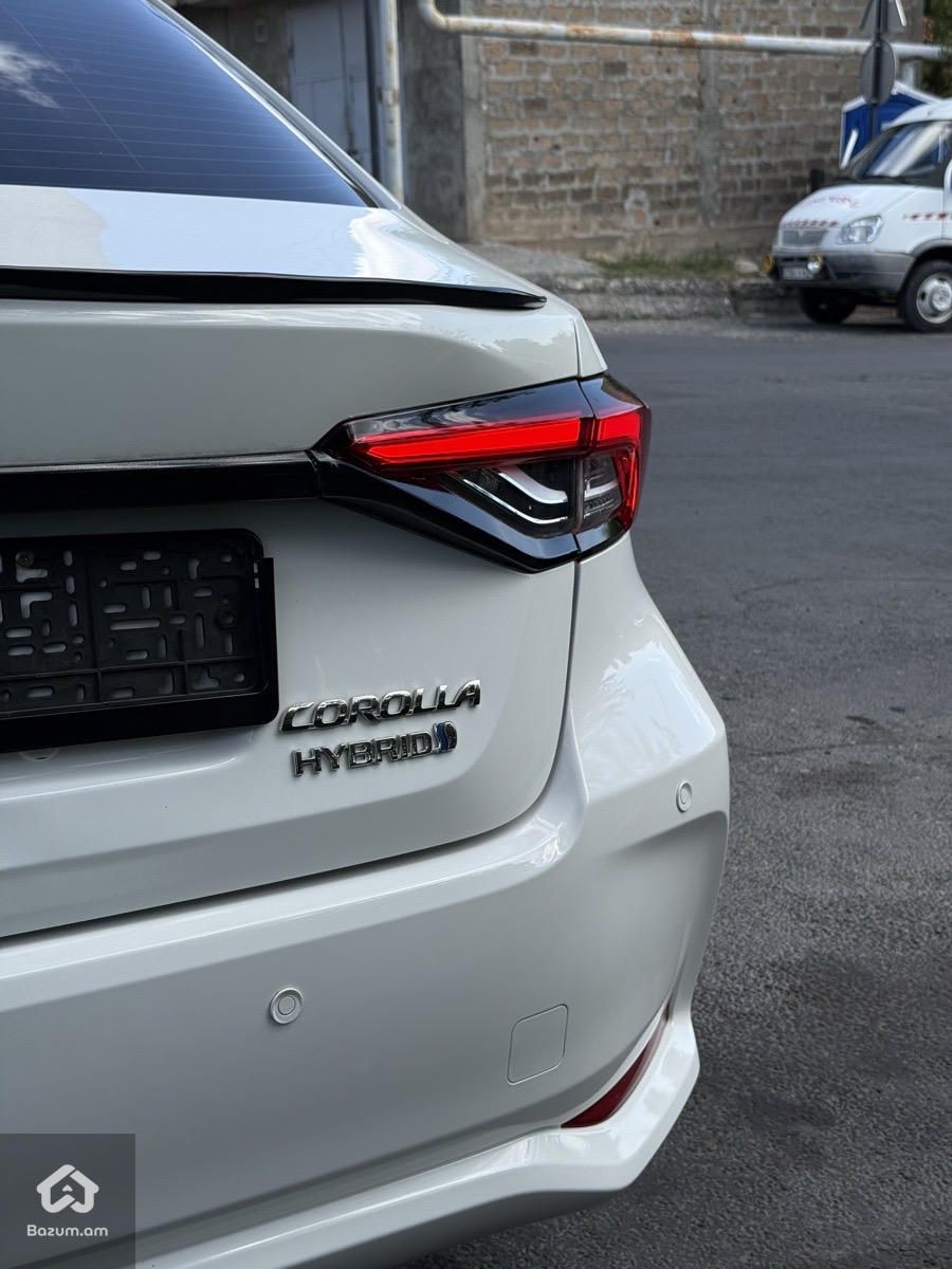 Toyota Corolla 2022 - image 8