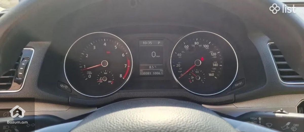 Volkswagen Passat 2017 - image 1