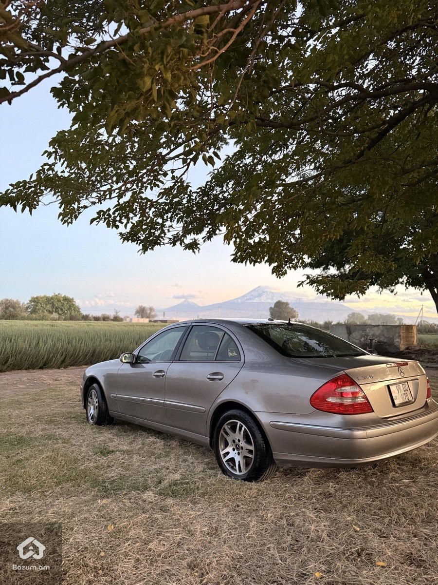 Mercedes-Benz E 350 2006 - image 3