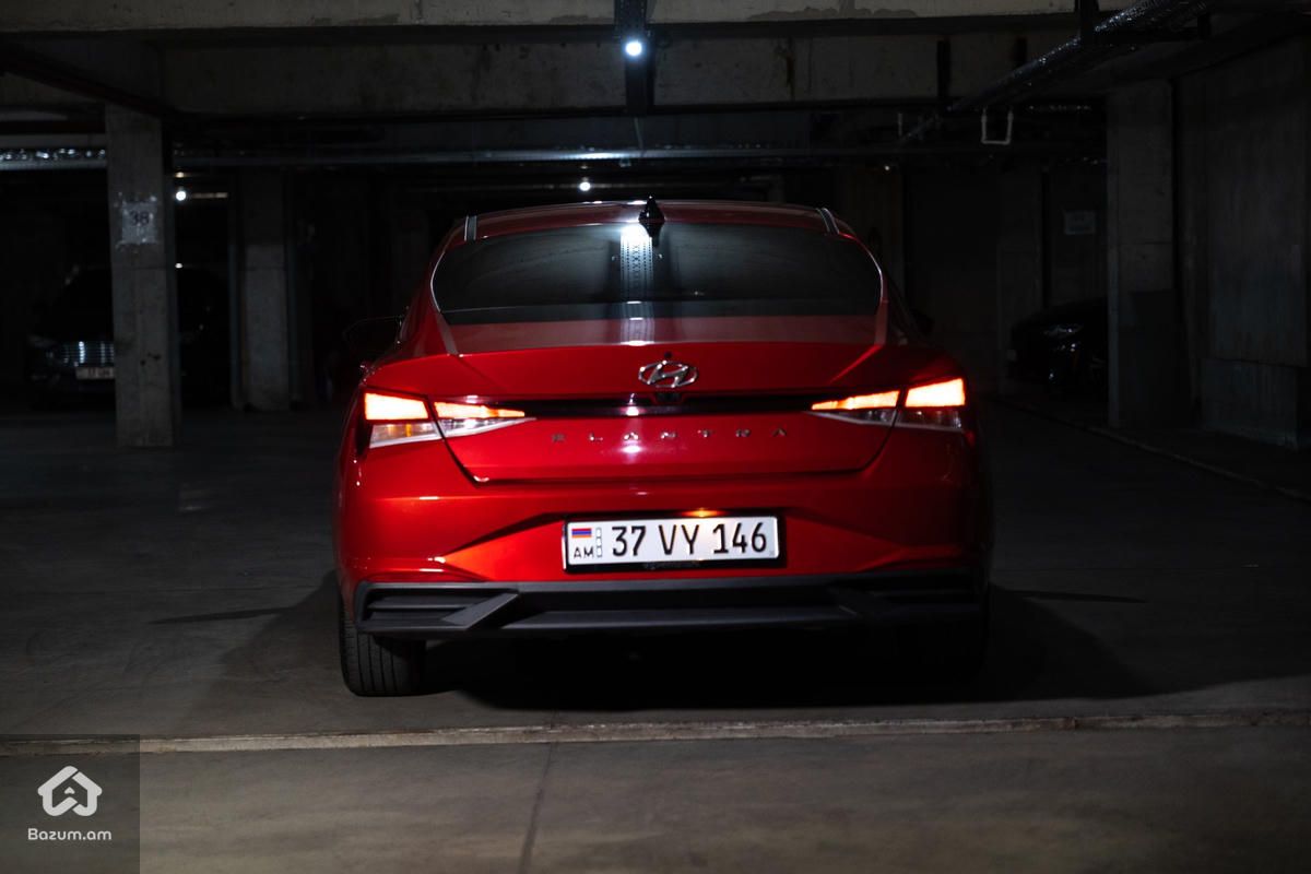 Hyundai Elantra Sel 2020/21 - image 7