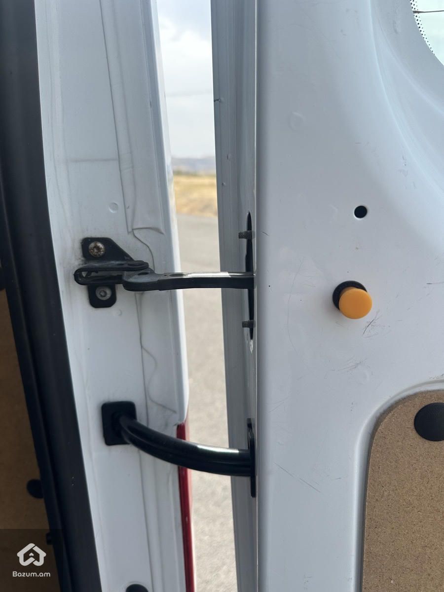 Ford Transit Բենզին - image 14