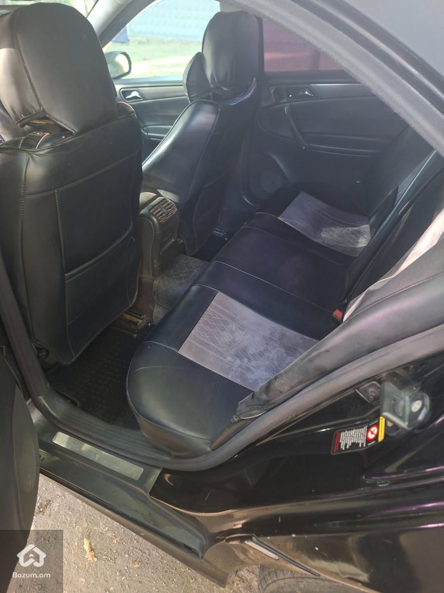 Mercedes-Benz C 230 2002 - image 6