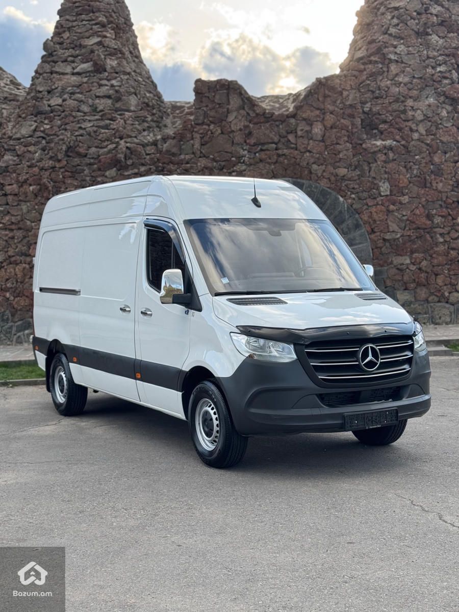 Mersedes benz - image 3
