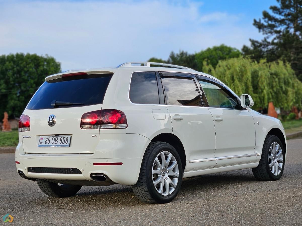 Volkswagen Touareg - image 5