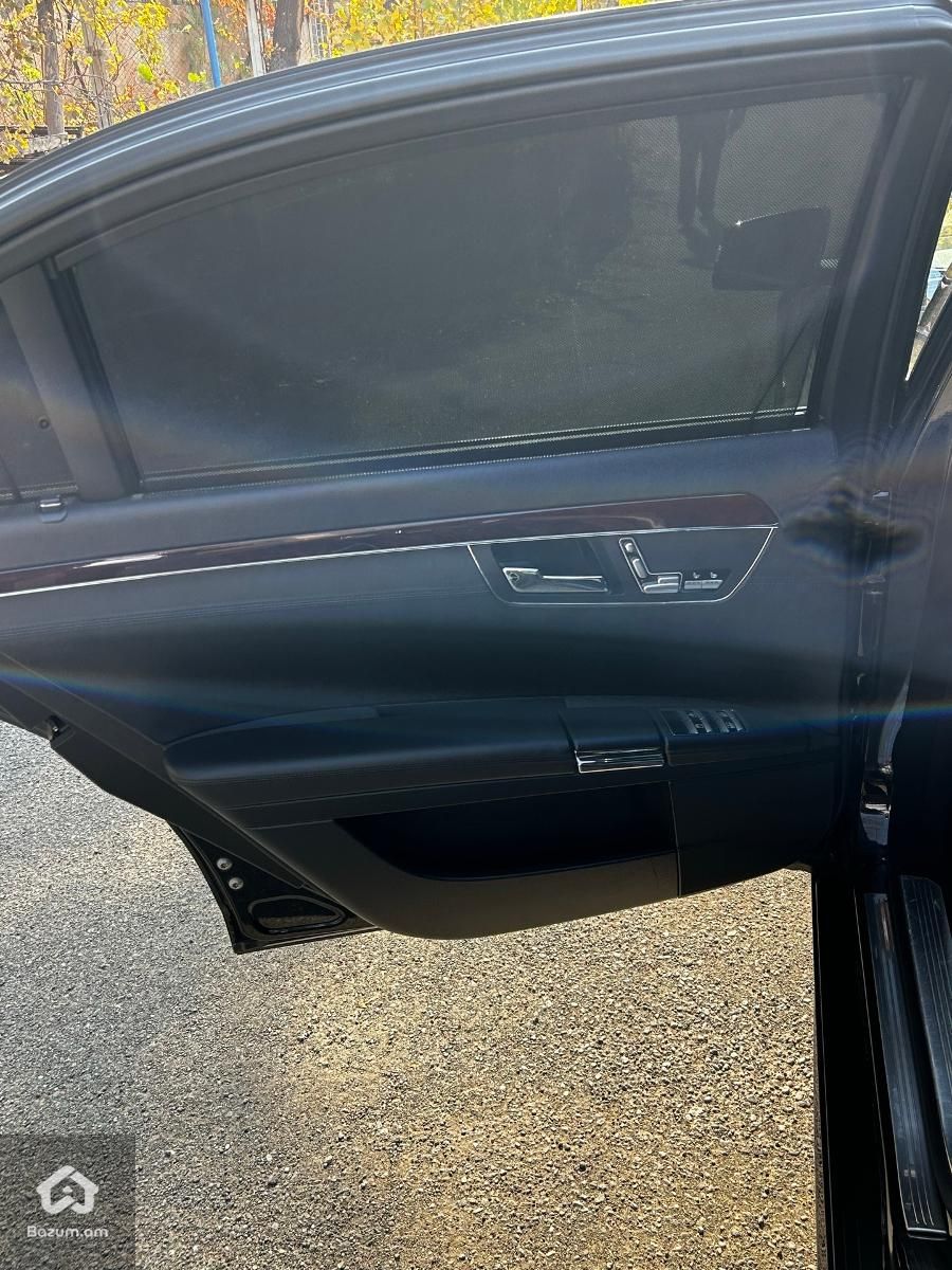 Merdedes Benz S500 W221 - image 17