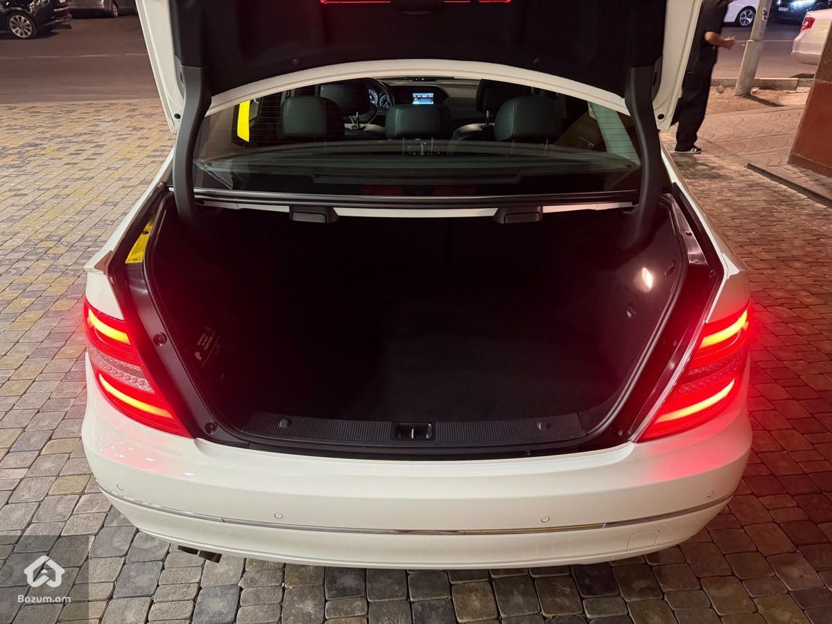 Վաճառվում է Mercedes benz C-180 Restyled - 2012թ - image 9