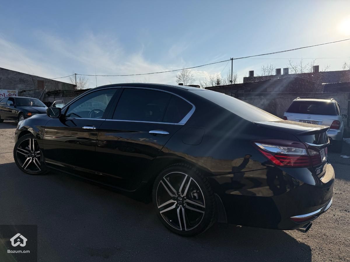 Honda Accord SPORT 2017 - image 8