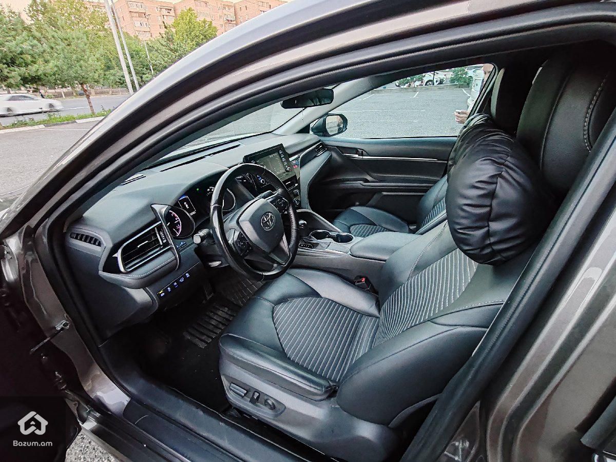 Toyota camry 2021 - image 10