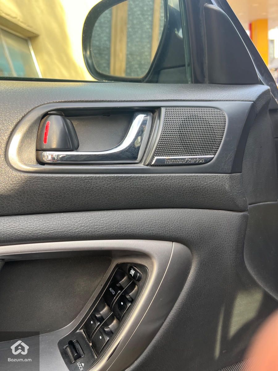 Subaru Legacy - image 4