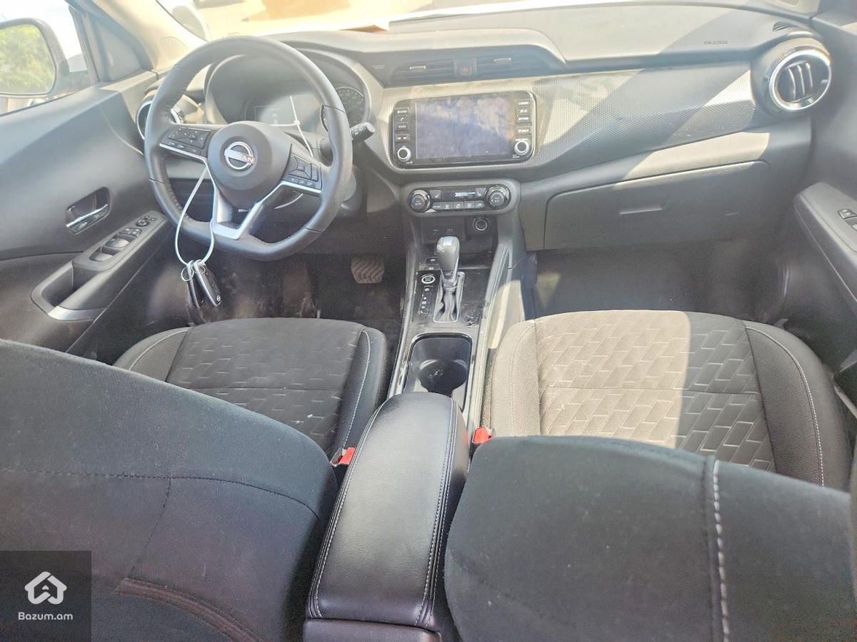 Nissan Kicks 2024 SV - image 8