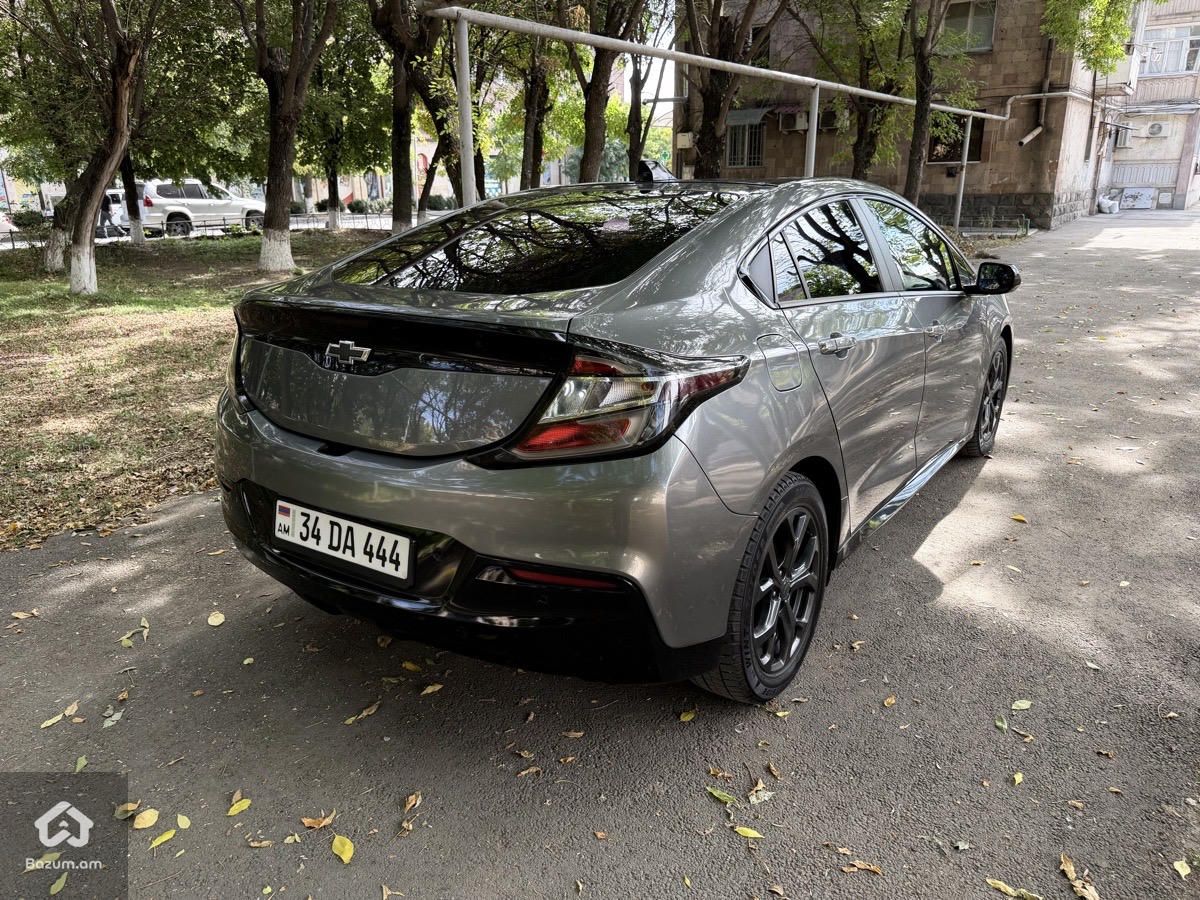 Chevrolet Volt 2017 - image 4