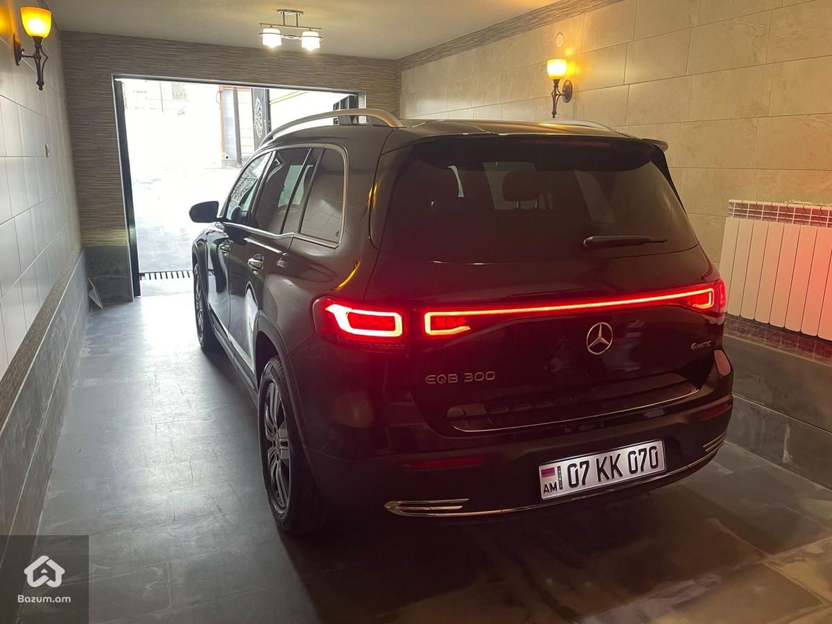 Mercedes Benz EQB 300 4Matic 2023թ - image 8