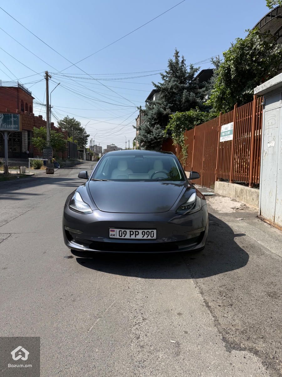 Tesla Model 3 2023 - image 1