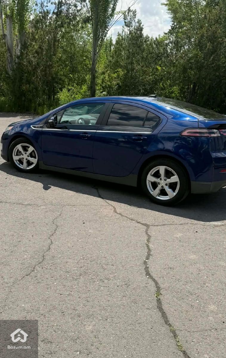 Chevrolet volt 1 - image 4