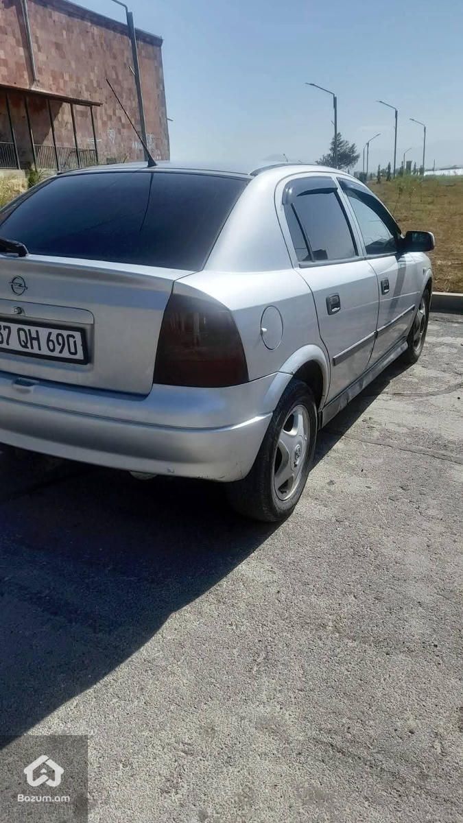Opel Astra 1999 - image 5