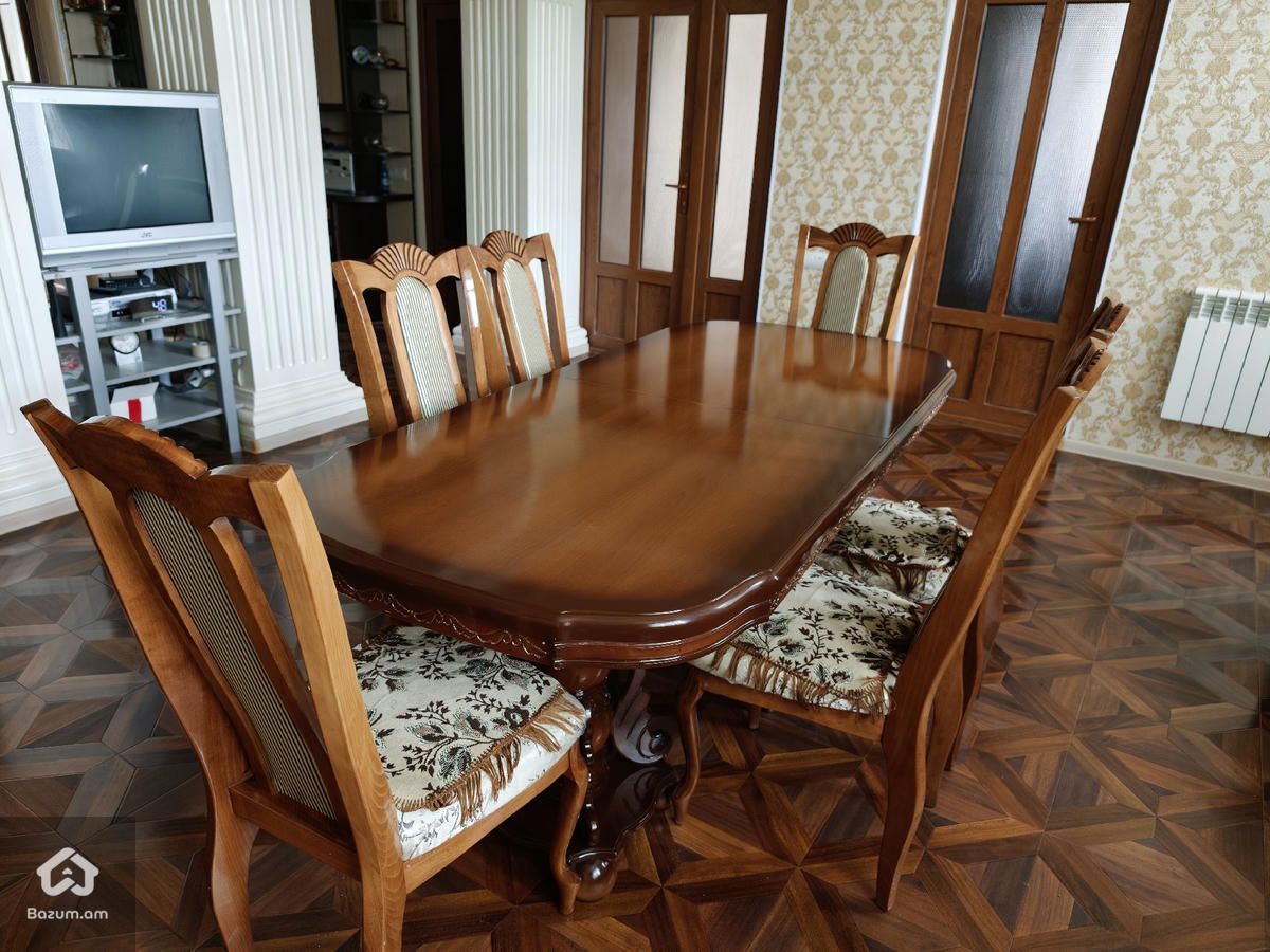 Հյուրասենյակի սեղան՝ 6 աթոռով - image 1